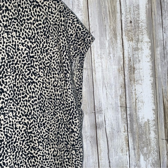 Loft Animal Print Wedge Tee - Picture 4 of 5